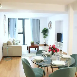 Apartament Ole - Albareda 24, Sewilla